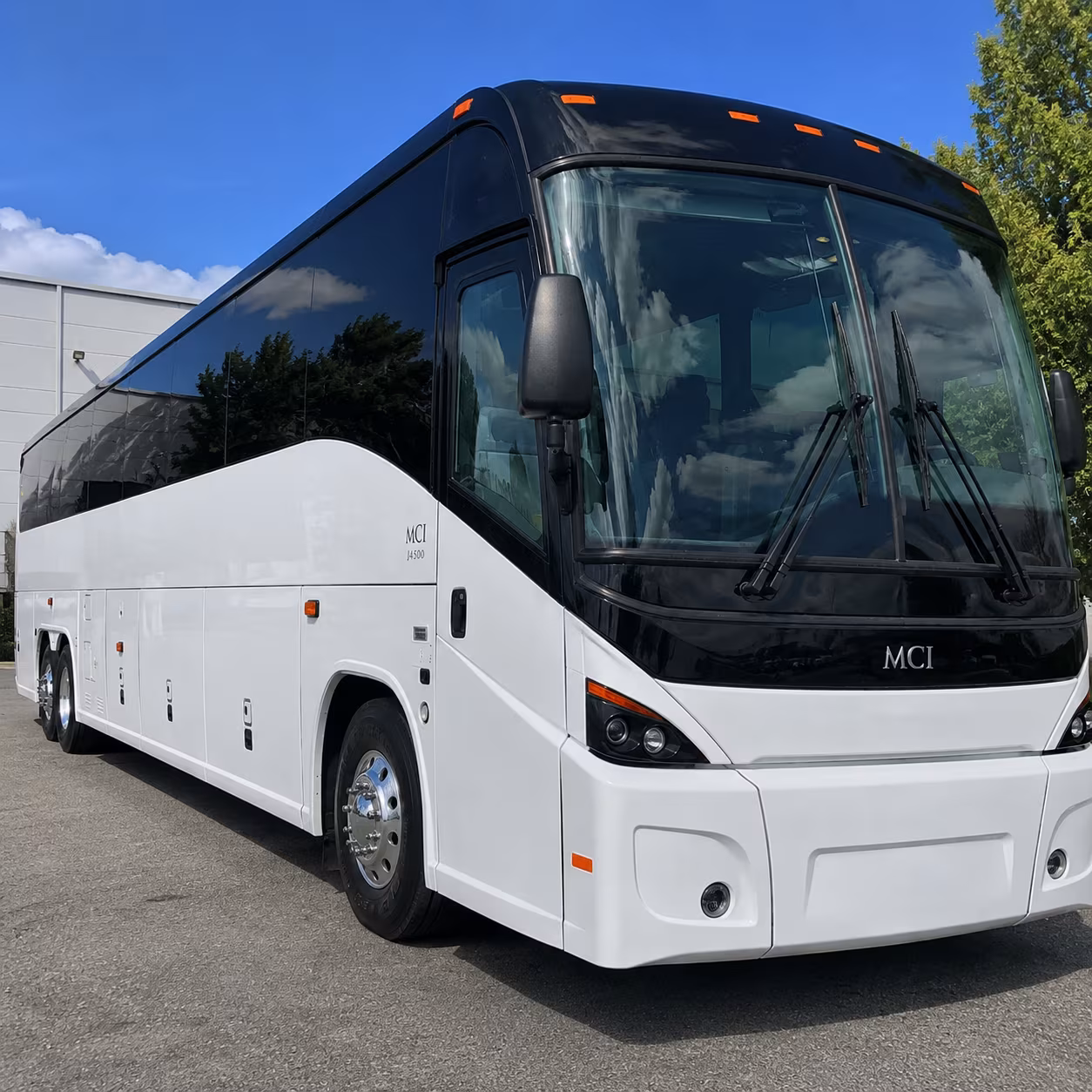 charter buses for livermore corporate events and employee shuttles