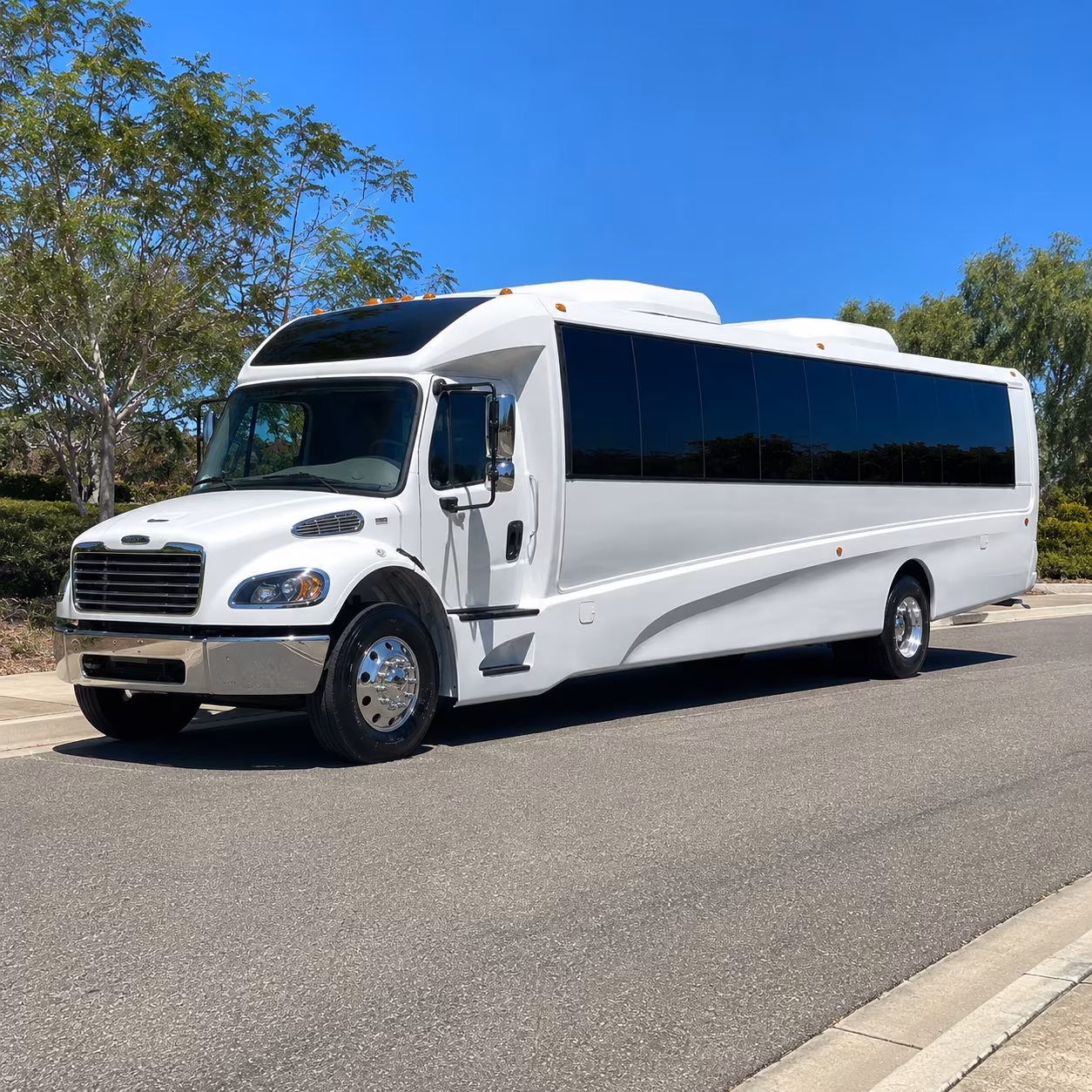 livermore 20 passenger minibus