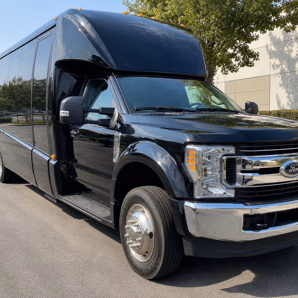 minibuses to oakland s fox theater and paramount theatre from livermore