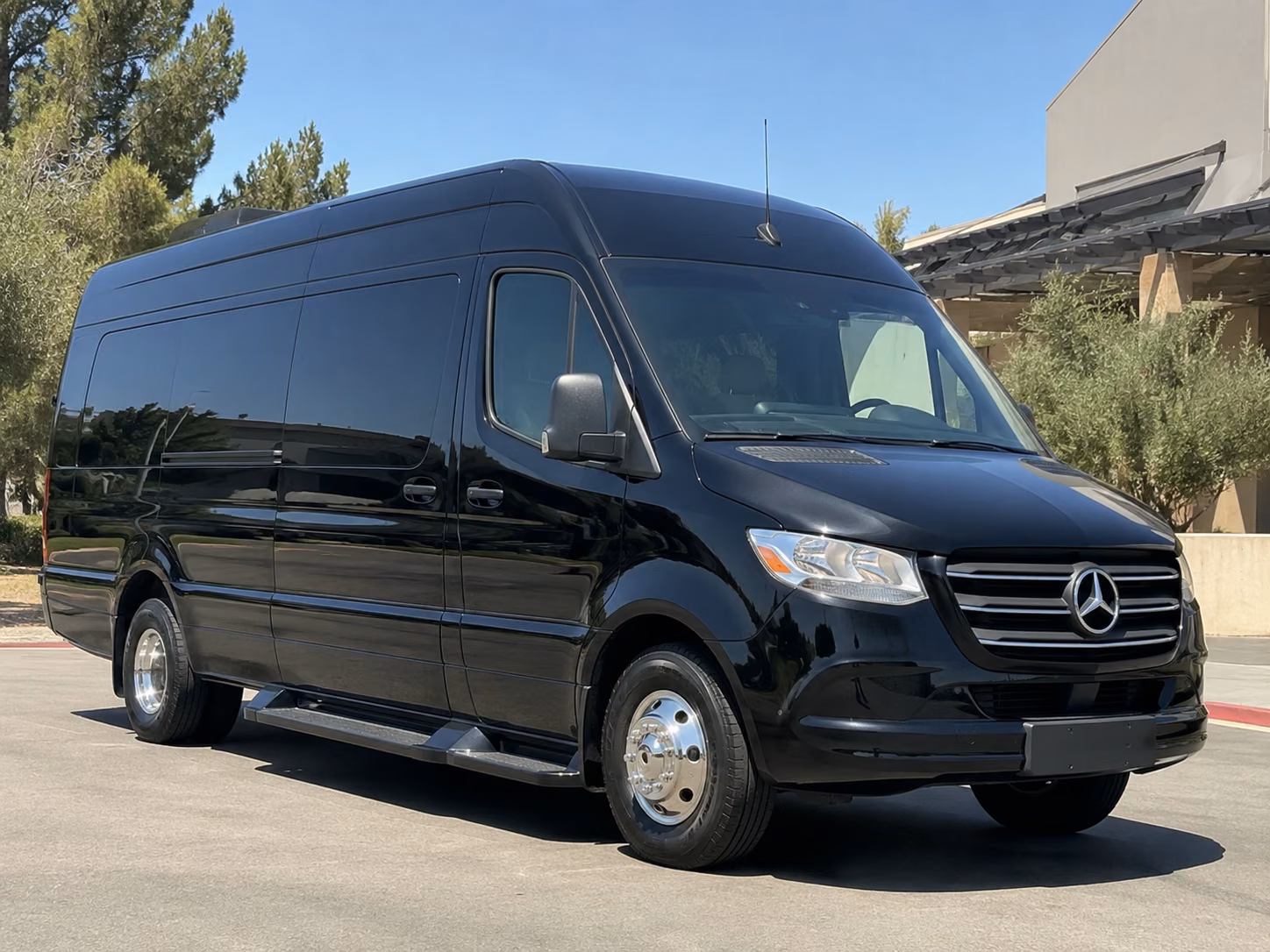 secure transportation for your next airport transfer 4