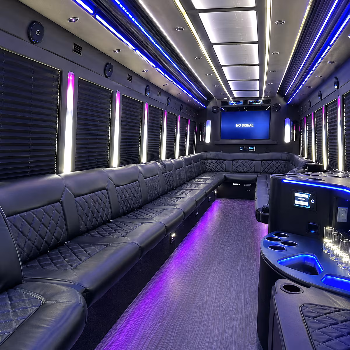 why rent using livermoreminibuscompany com